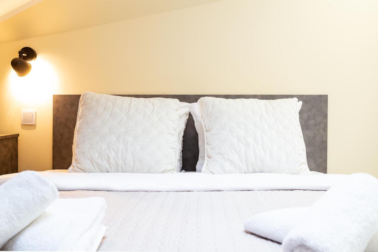 Househost Apartment:Bracka 3/15A Cracovia Esterno foto