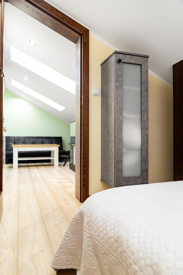Househost Apartment:Bracka 3/15A Cracovia Esterno foto